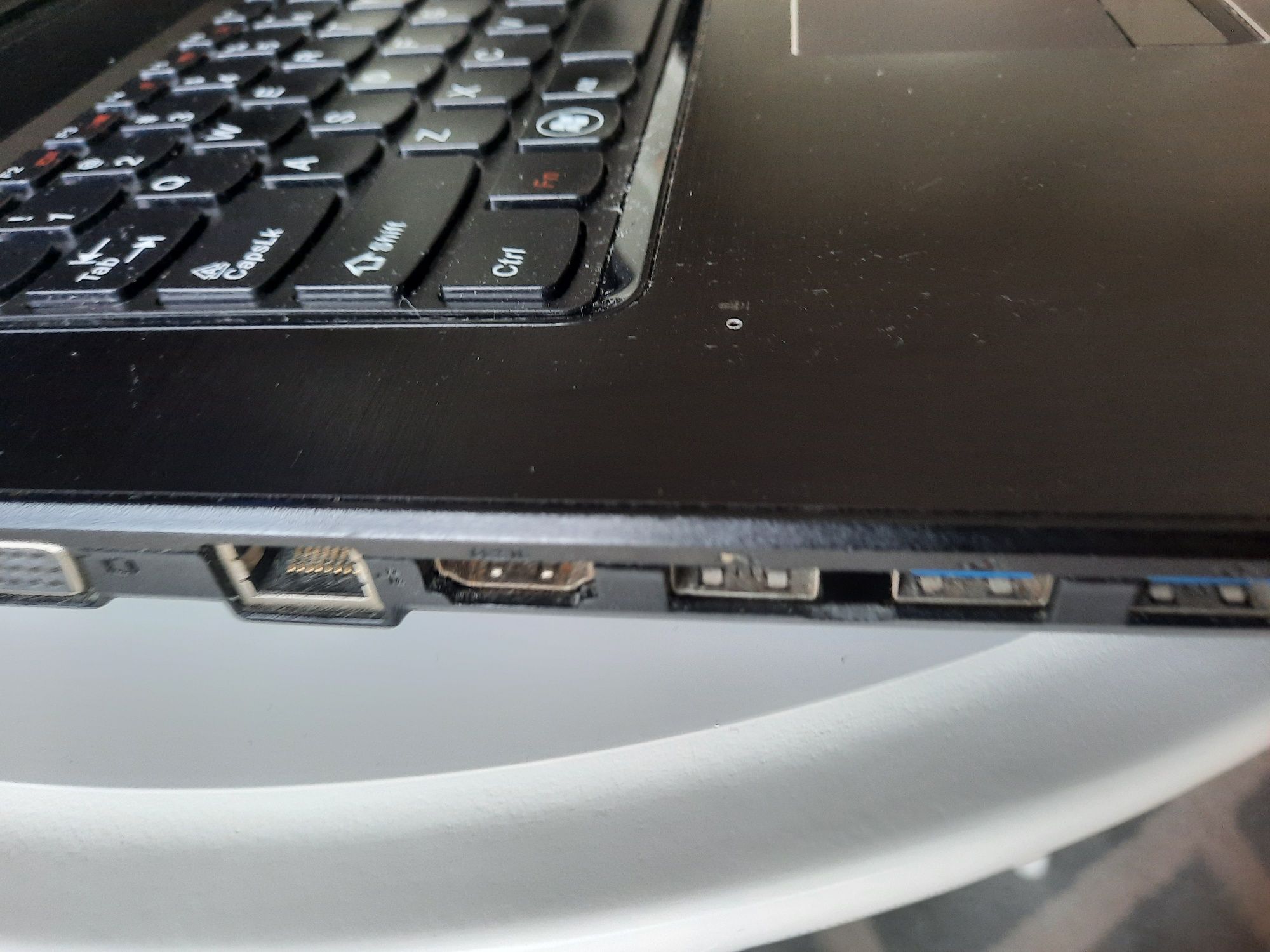 Laptop Lenovo G780