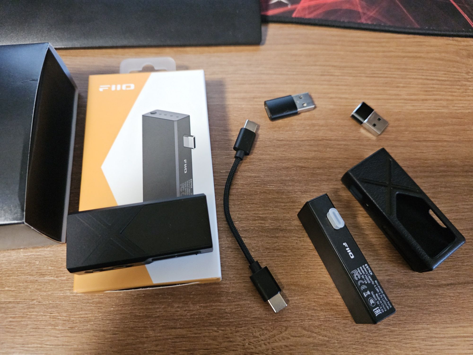 DAC(ЦАП) fiio ka17 + повербанк fiio estick