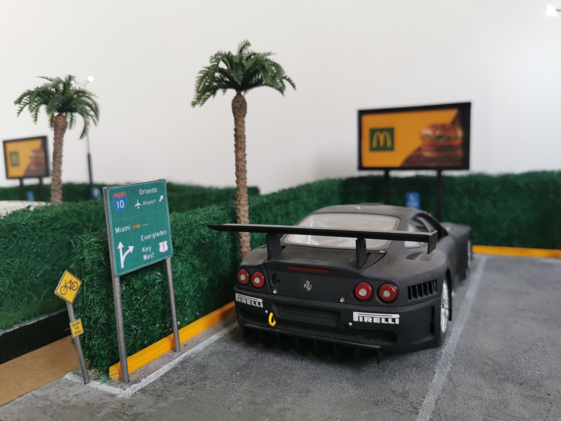 Diorama 1:18 Parking autoart kyosho norev solido otto gt spirit burago