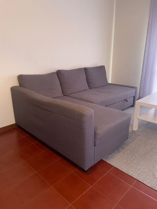 Vendo sofa FRIHETEN de canto c/arrumação
