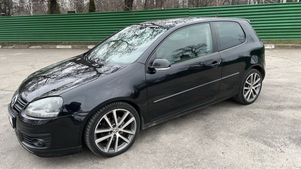 Продам volksvagen golf 5 2.0 tdi dsg 6