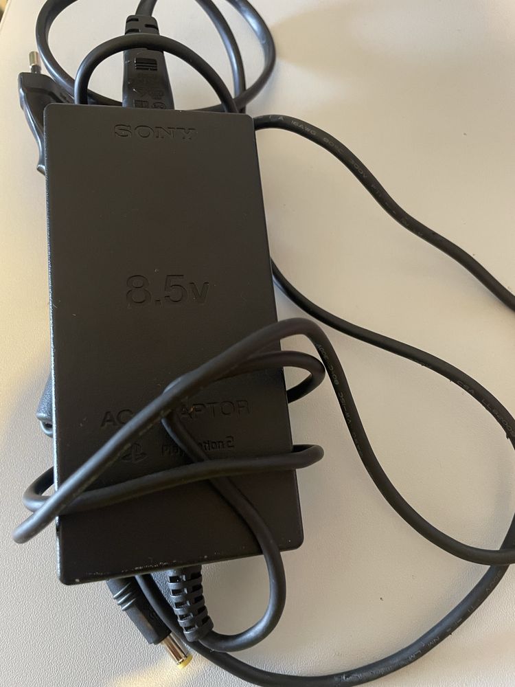 Playstation 2 bem estimada