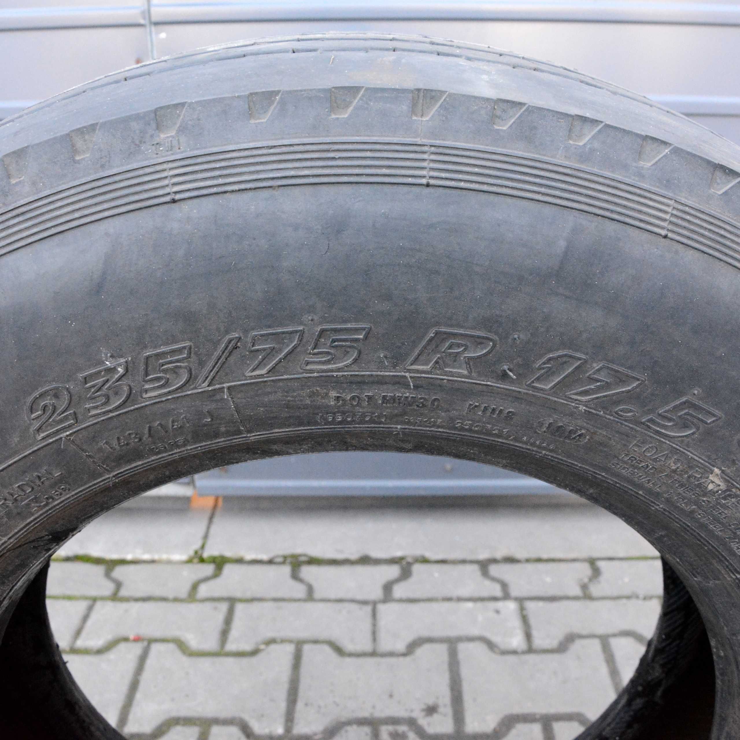 Opona Matador Massive 235/75 R17.5