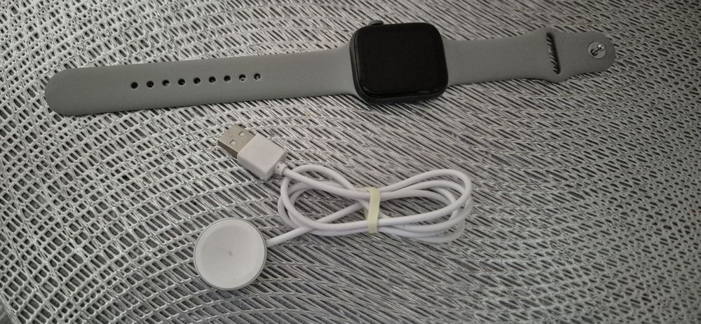 Apple Smart Watch 7
