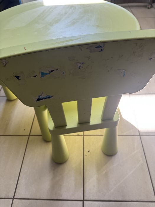 Stolik ikea mamut ogragly + krzeslo gratis
