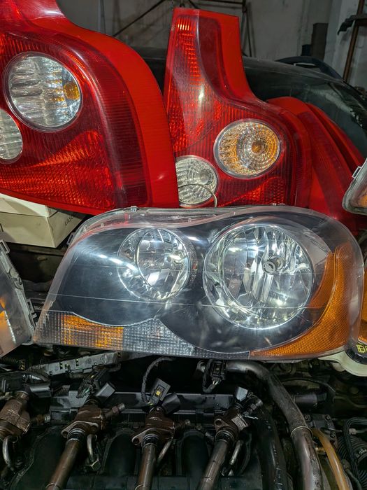 Фари передні ксенон галогени Volvo XC90 Вольво XC90