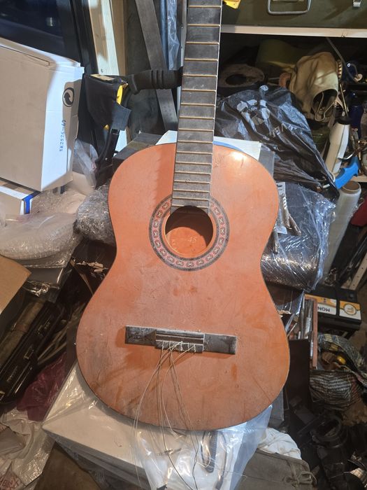 Основа гітари без грифу