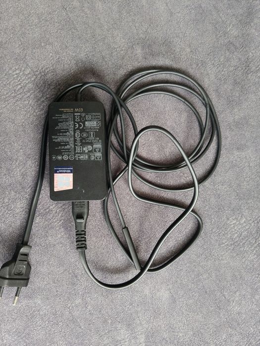 Oryginalny zasilacz ładowarka Microsoft Surface Pro od 3-11 15V 65W
