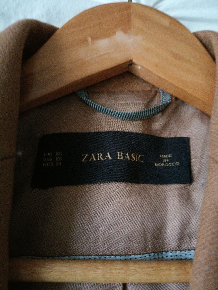 Wełniany płaszcz Zara s