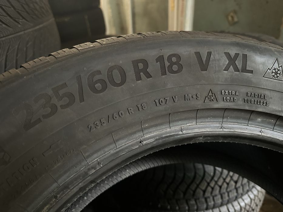 Резина 235/60/18 Continental R18 зима комплект 2022