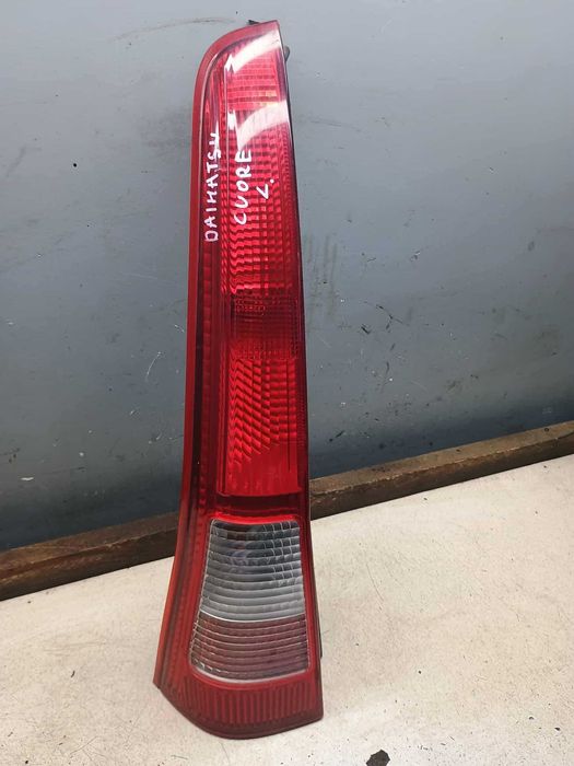 Lampa tylna lewa lewy tył Daihatsu Cuore VI 03-07r EU