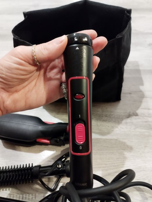 Prancha/Alisador/Modelador- Rowenta UNLIMITED LOOKS