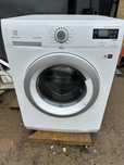 Пралка пральна машина Electrolux 8кг