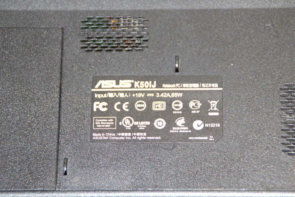 Asus K50IJ Celeron DС T3000 1.8Ghz/2gb/250gb/wifi/15.6"