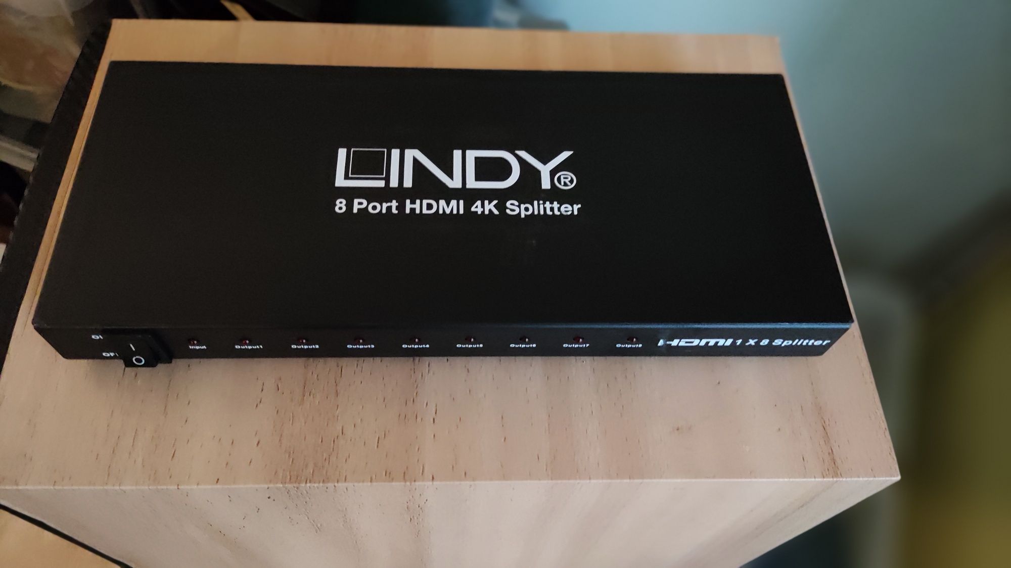 LINDY Rozdzielacz Splitter HDMI x8 - 4K