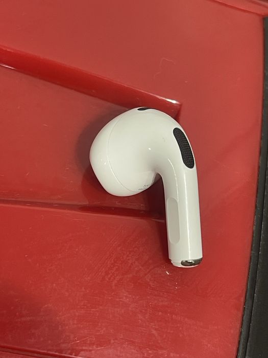 Продаю AirPods 3 лівий оригінал АирПодс 3 левий оригинал без кейсу