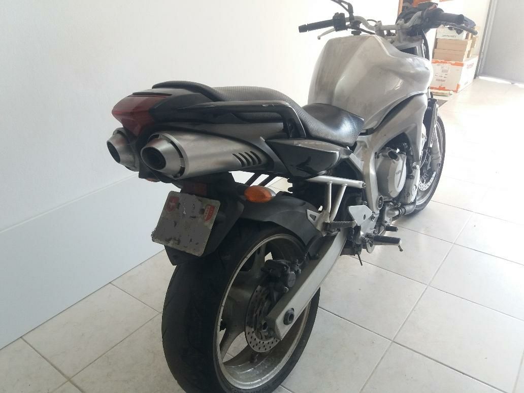 Peças Yamaha FZS600 Fazer