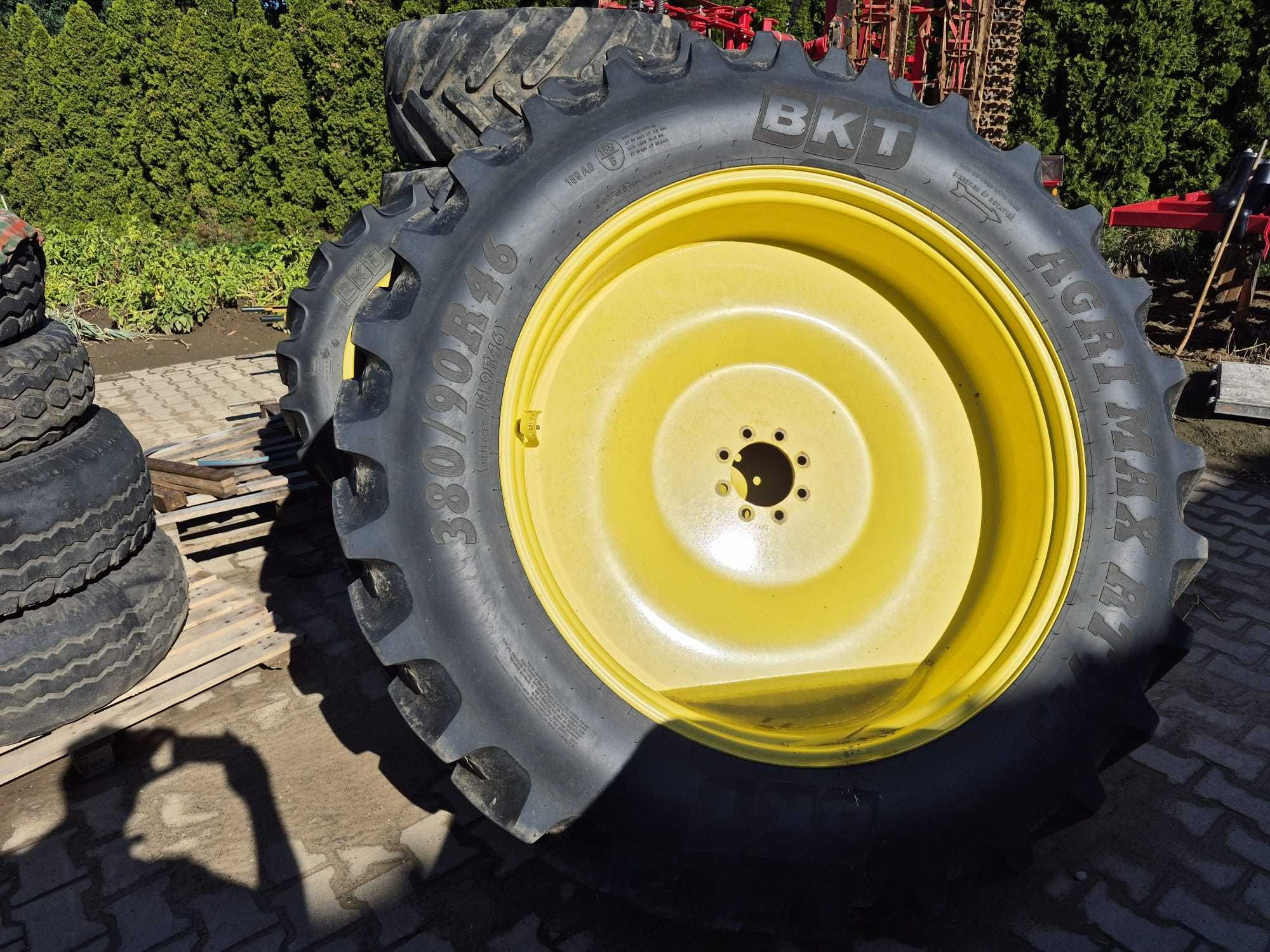 Ciągnik rolniczy John Deere 6095MC