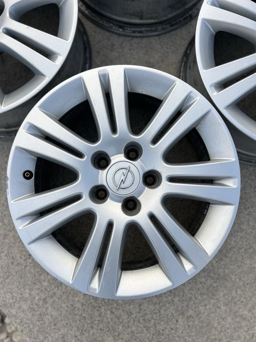 Диски opel 5 110 R16 ET39 6.5j