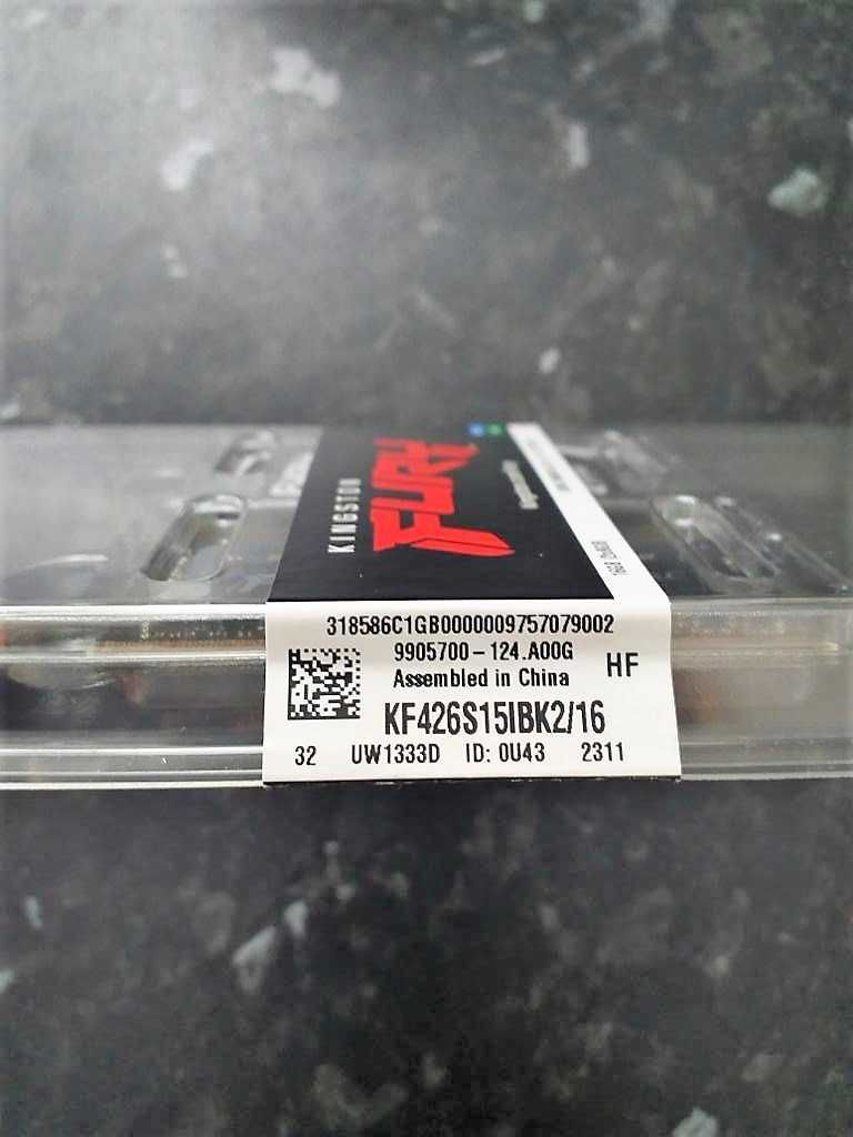 SSD накопитель Kingston, Kingston Fury  2 шт. (8+4 гб.) DDR4  1.2 V