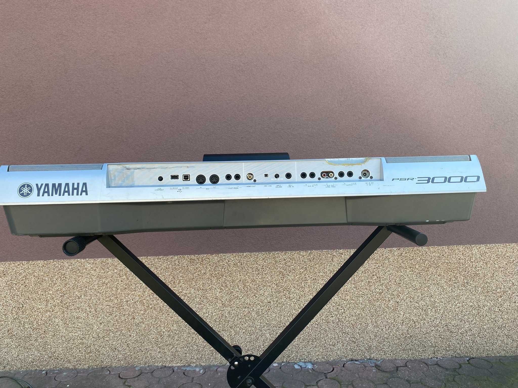 Keyboard Yamaha Psr 3000