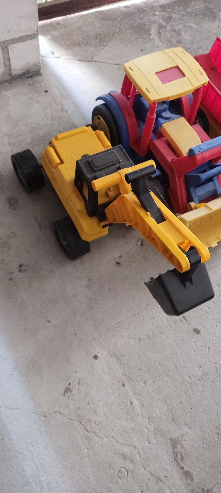 Zabawki Wader traktor koparka ciężarówka