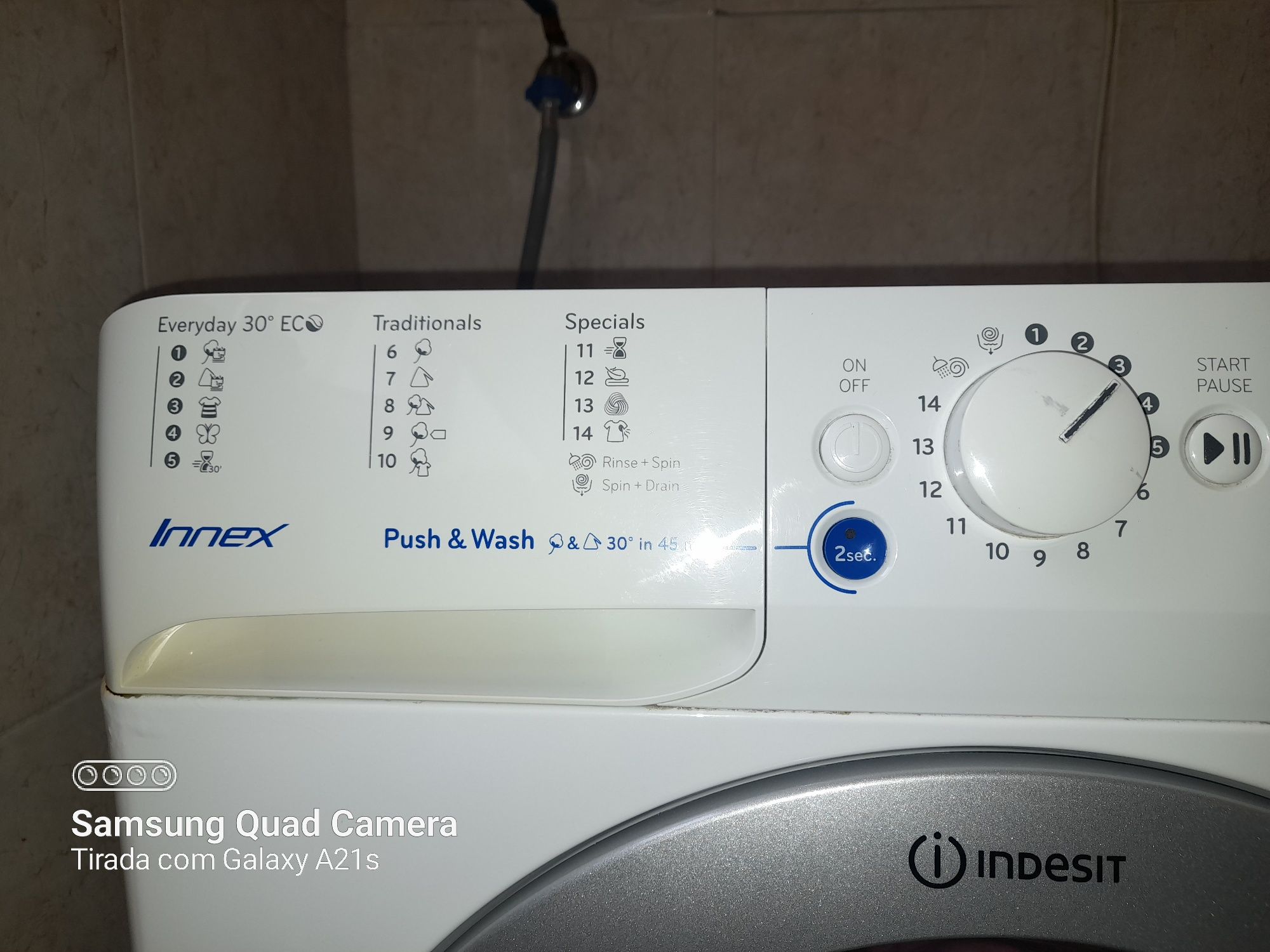Máquina de lavar roupa Indesit 8Kg