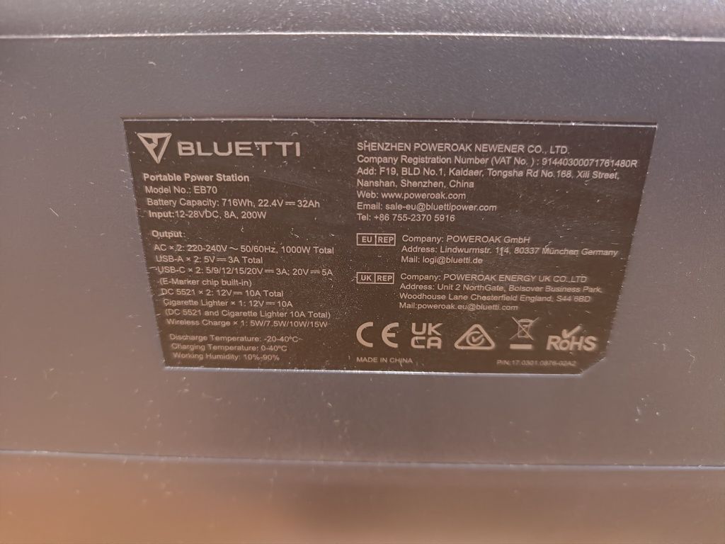 Bluetti eb-70 зарядна станція, відмінний стан.
