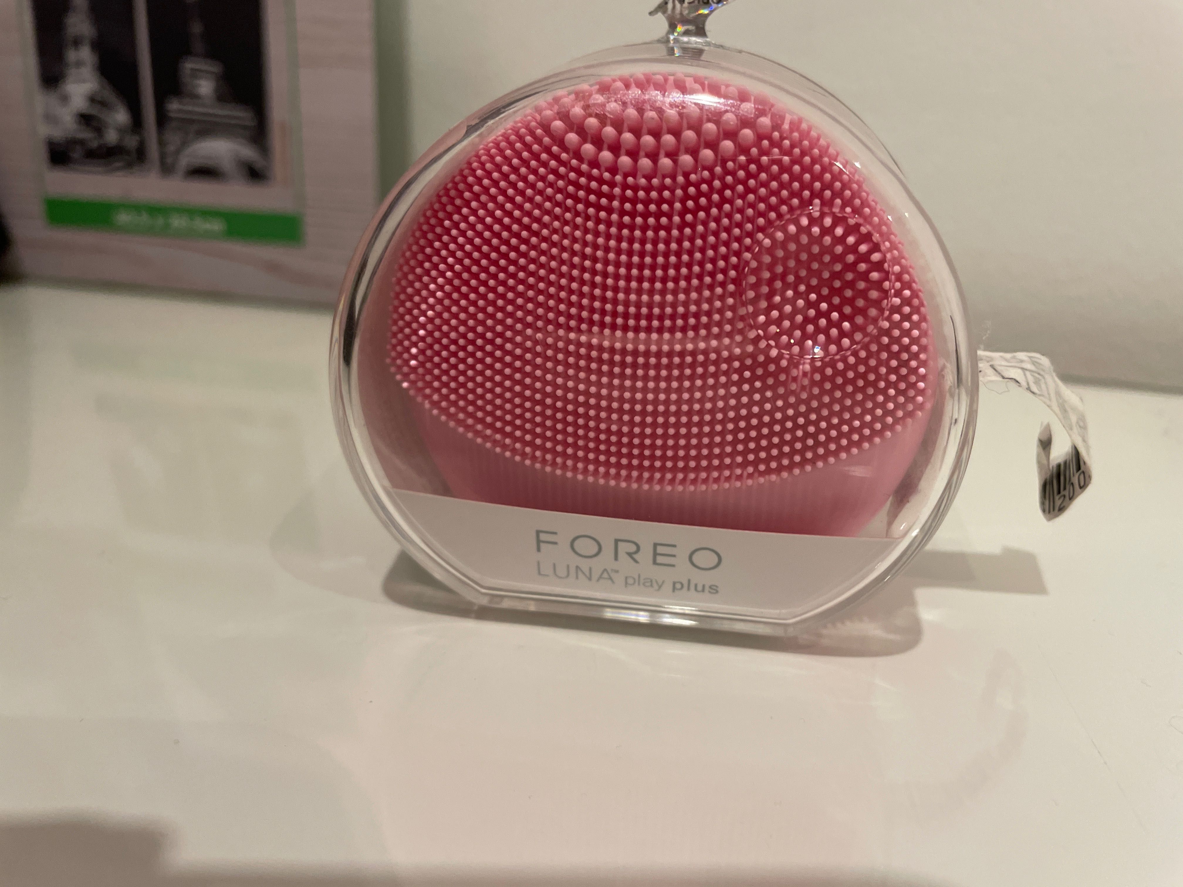 Foreo luna play plus