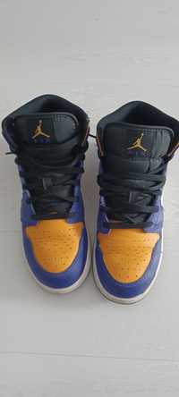 Buty Nike Jordan 1 Mid rozm. 40