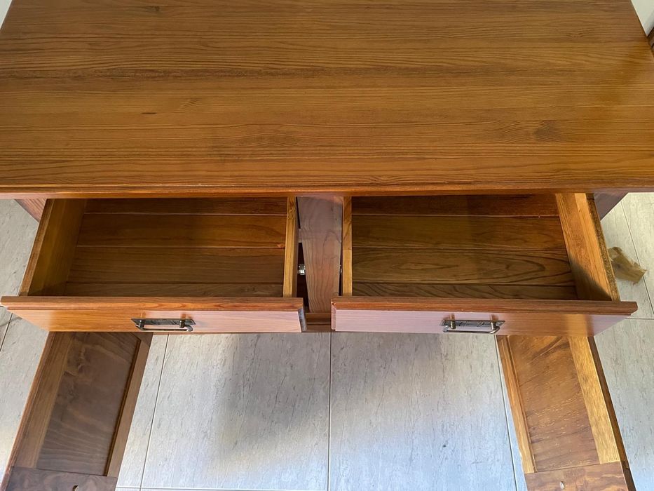 Armário de Sala em pinho