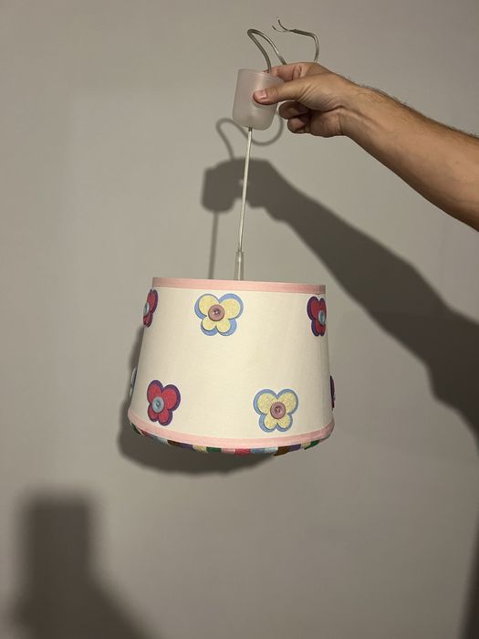 Lampa do pokoju dziecka