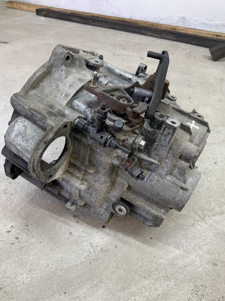 Коробка передач Volkswagen Passat B6, B7, Golf 5, 6, Touran 2.0 tdi