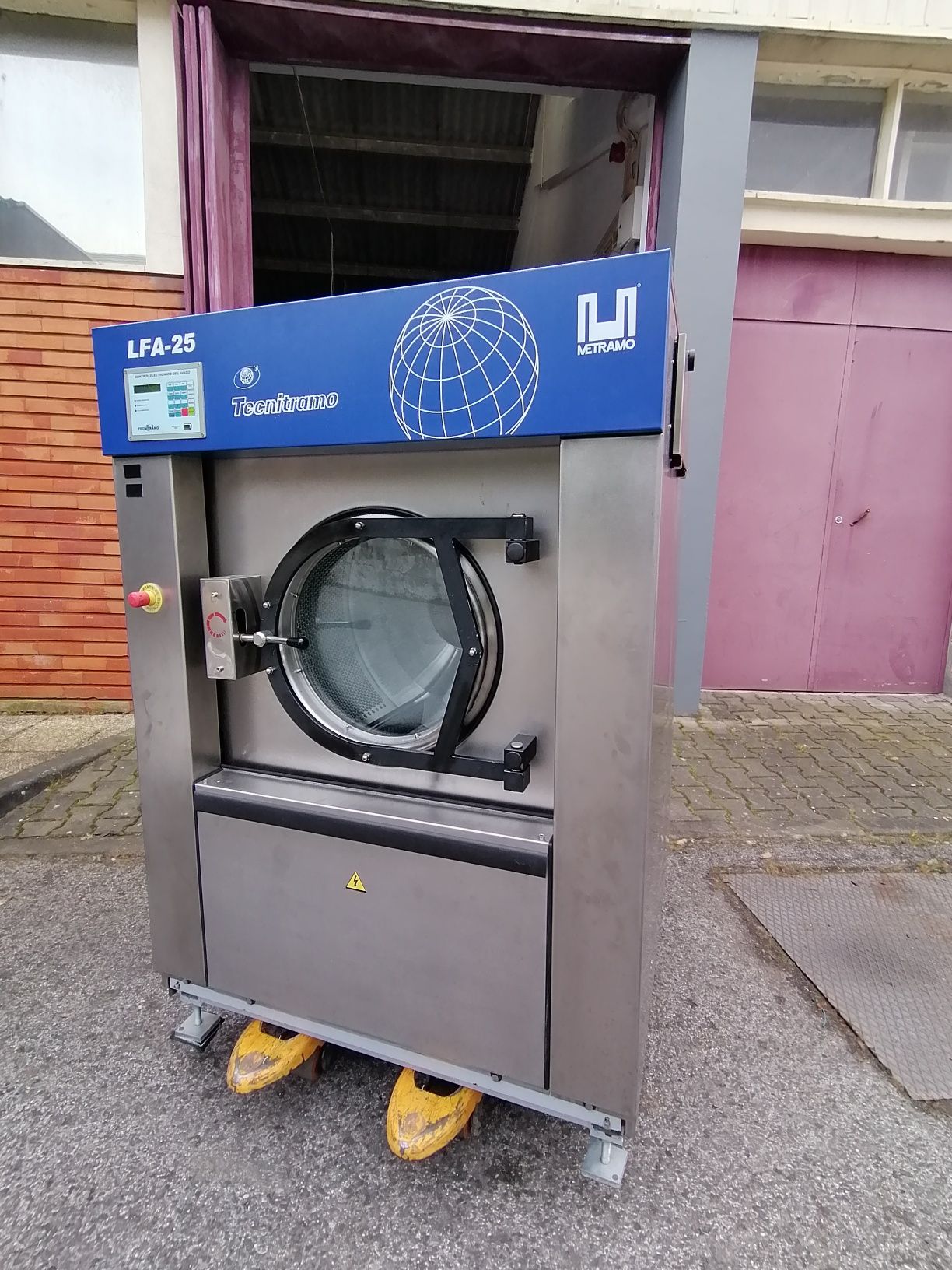 LFA 25 ocasião 30kg máquina de lavar roupa industrial Lavandaria