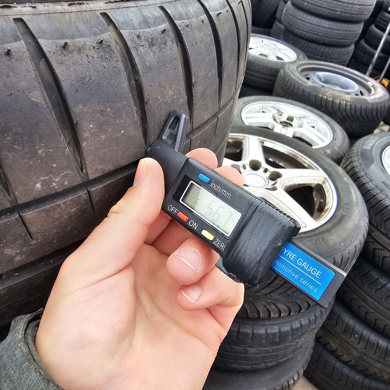 Шины 255/35 R18 94Y Michelin pilot sport 4 2шт.