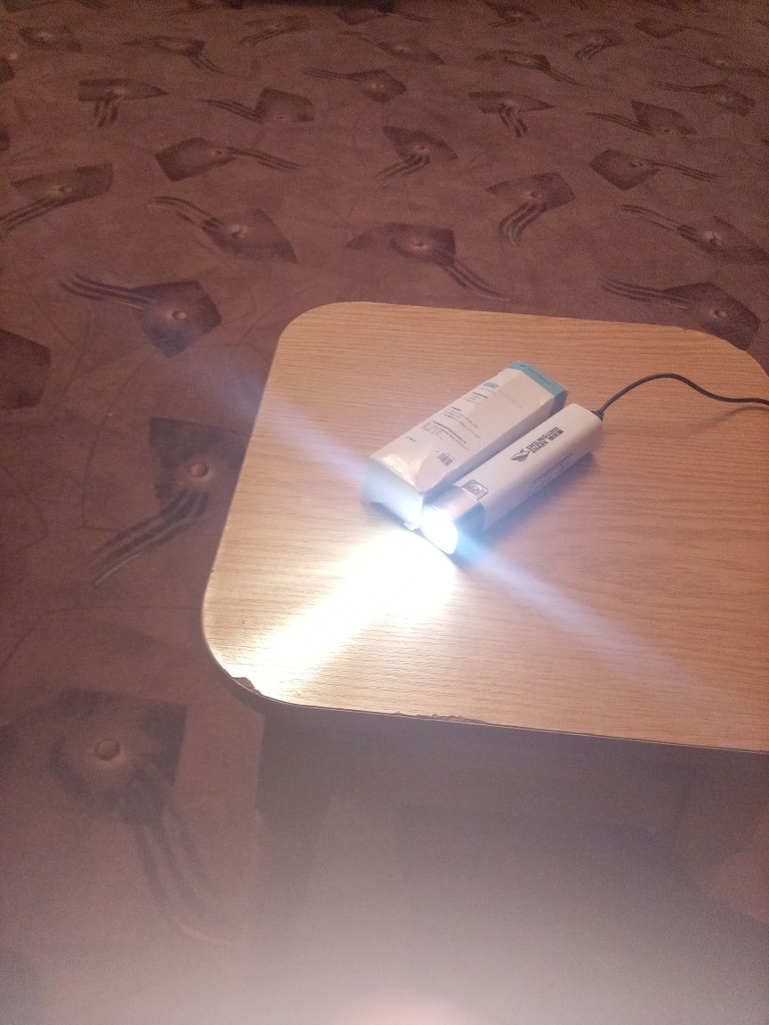 Фонарик аккумуляторный с микро-USB