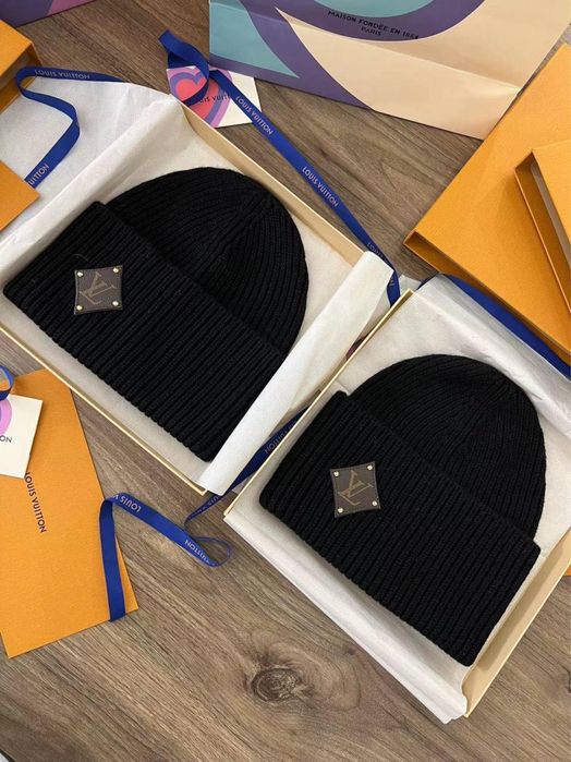 Пуховик куртка шапка Louis vuitton