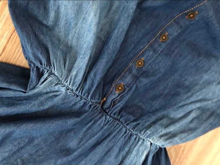 Sukienka jeansowa Megi L, zapinana na guziki, wiązana pod szyją