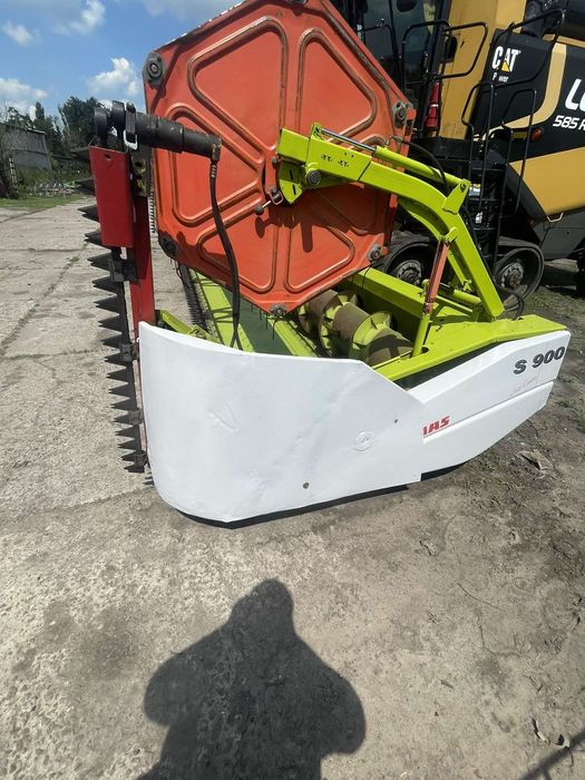 Продам жатку із ріпаковим стілом claas с900