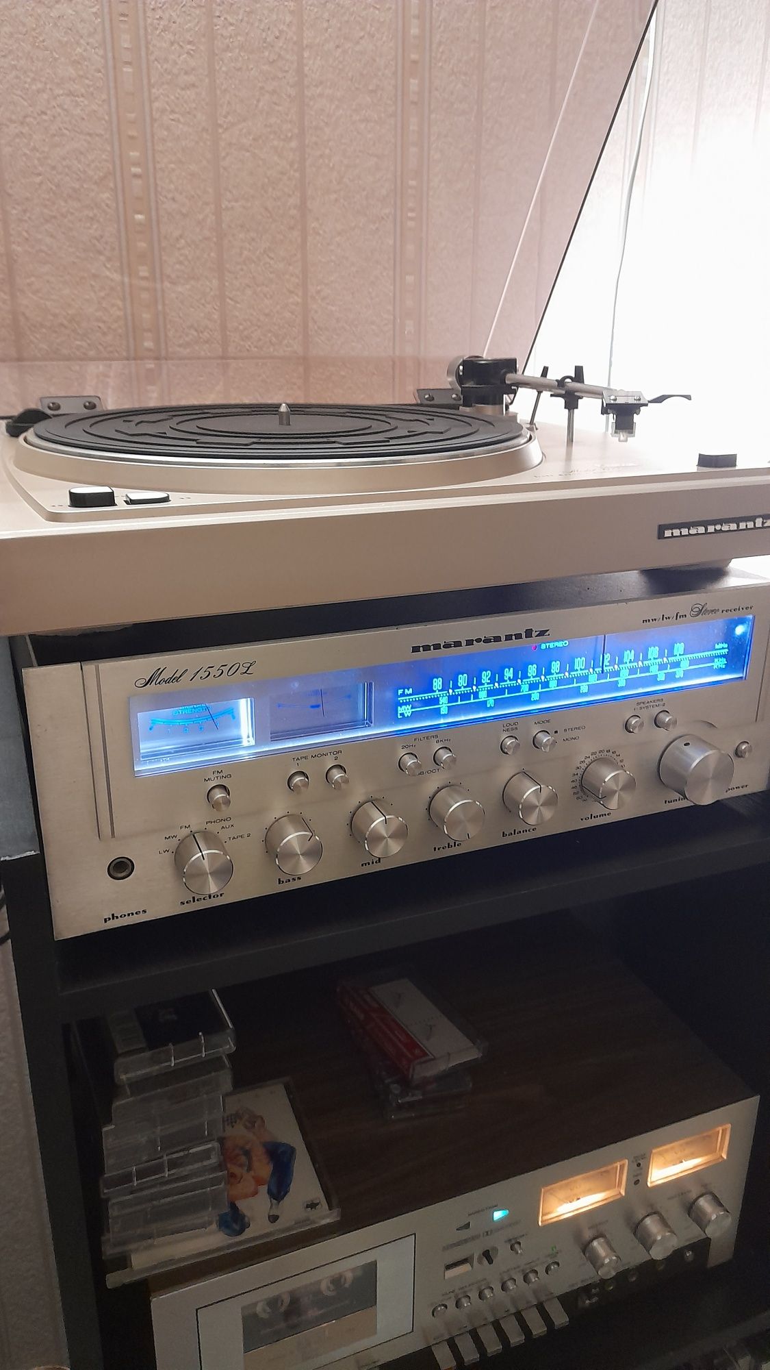 MARANTZ 6025 с набором пластинок.