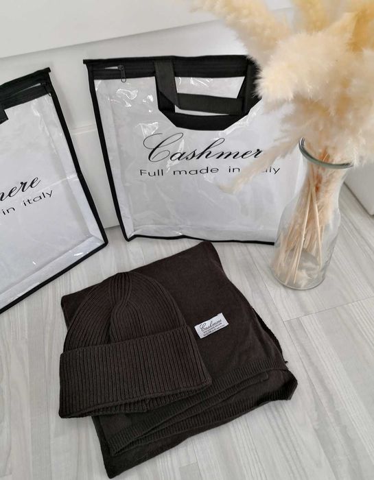 Brązowy czekoladowy kaszmirowy komplet czapka i szalik