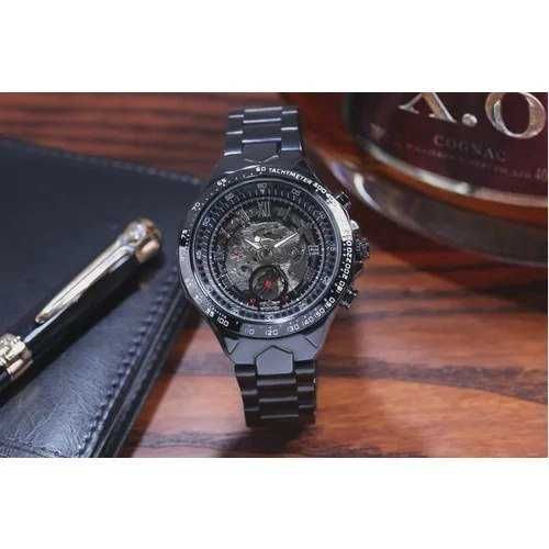 à venda:
relógio automático e elegante da marca WINNER.