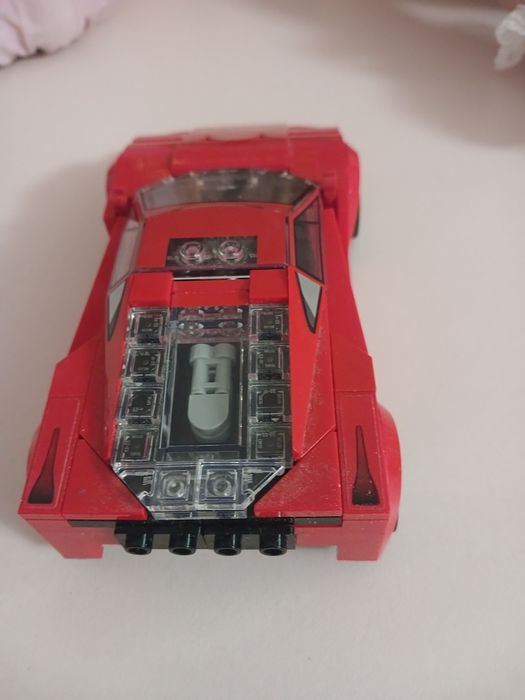 Конструктор LEGO Speed Champions Суперкар Ferrari F40