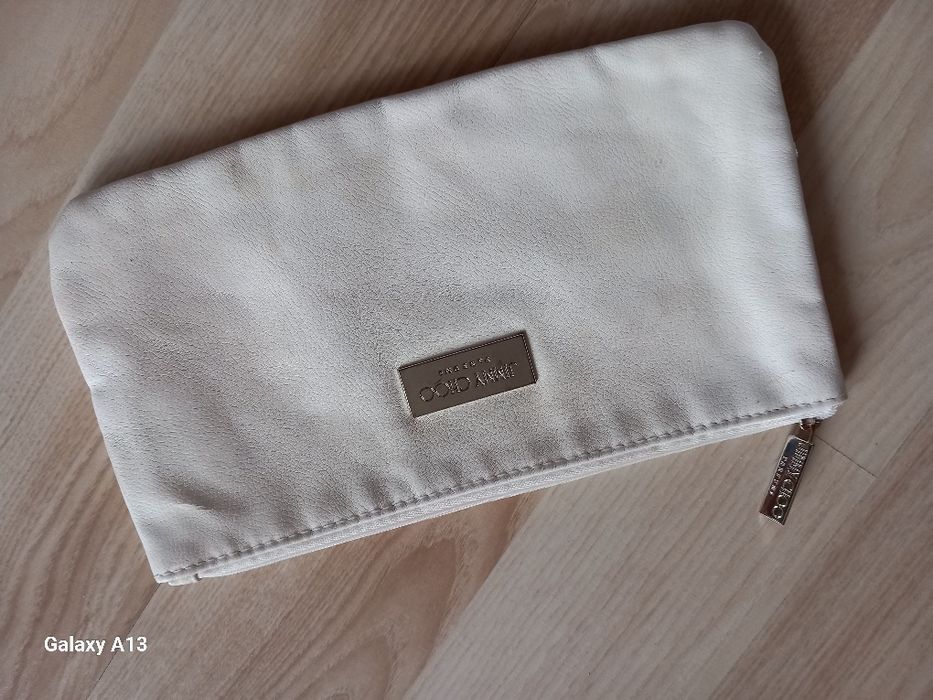 Jimmy choo kosmetyczka płaska