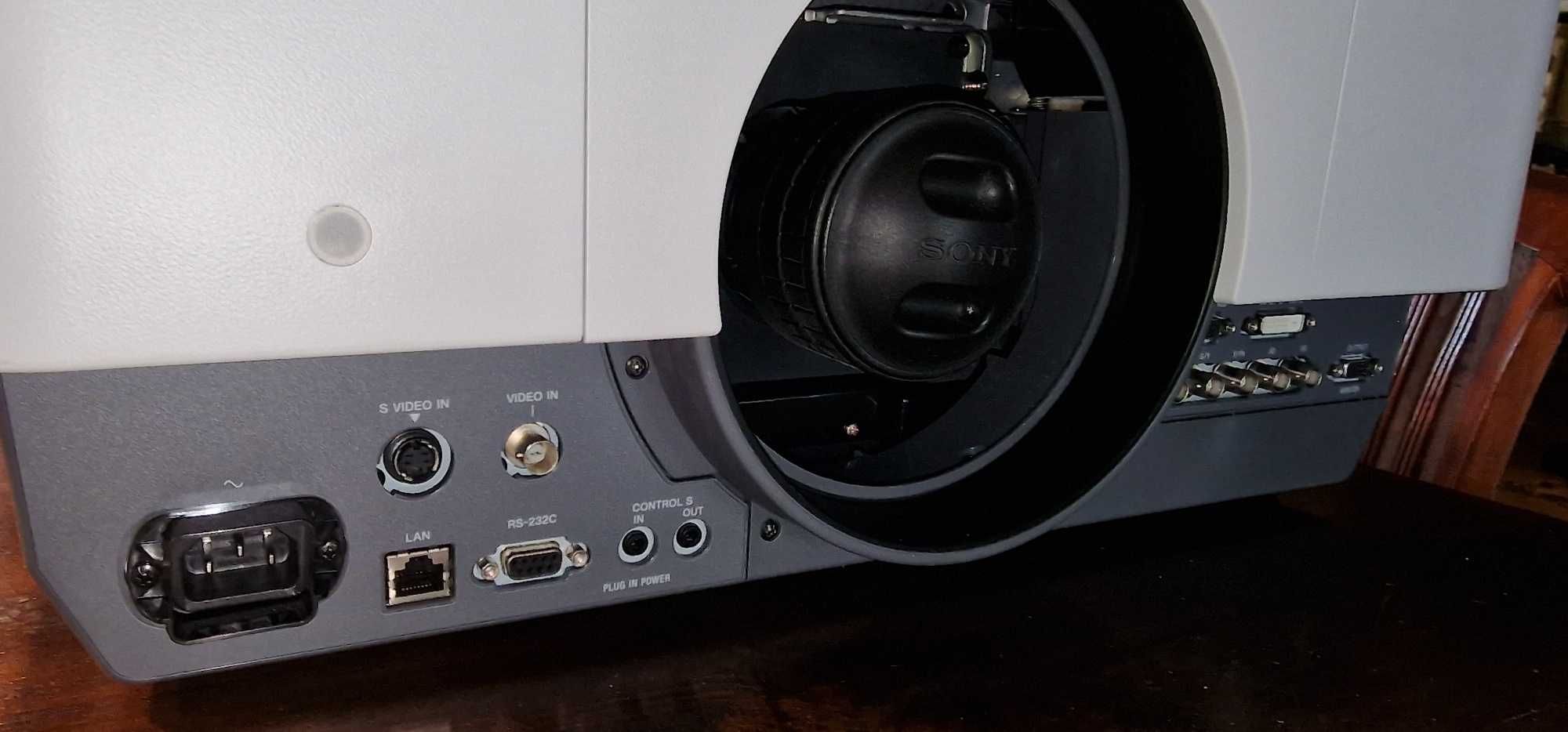 Rzutnik Projektor Sony VPL-FX500, dwie lampy, profesjonalny, winda!