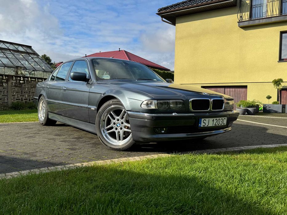BMW E38 730d, 2000 rok