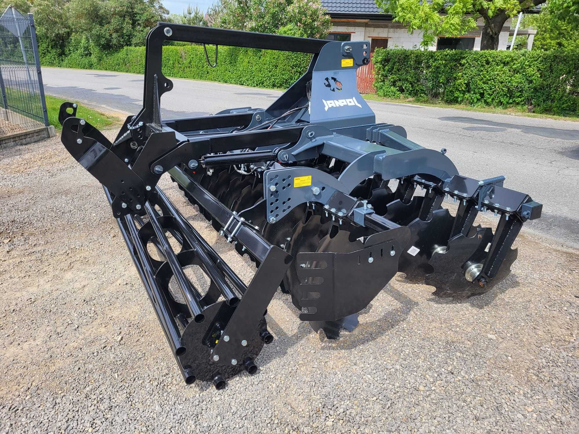 Agregat uprawowo-siewny TALERZOWY 2,5/2,7/3m hydropak TRANSPORT