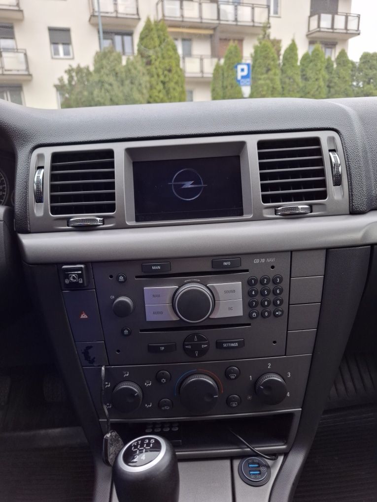 SPRZEDAM Opel Vectra C kombi 1.8 140KM ***LPG***