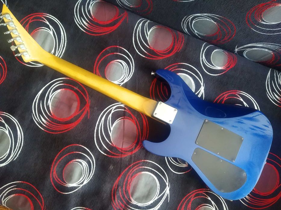 Jackson Dinky JS30DMB