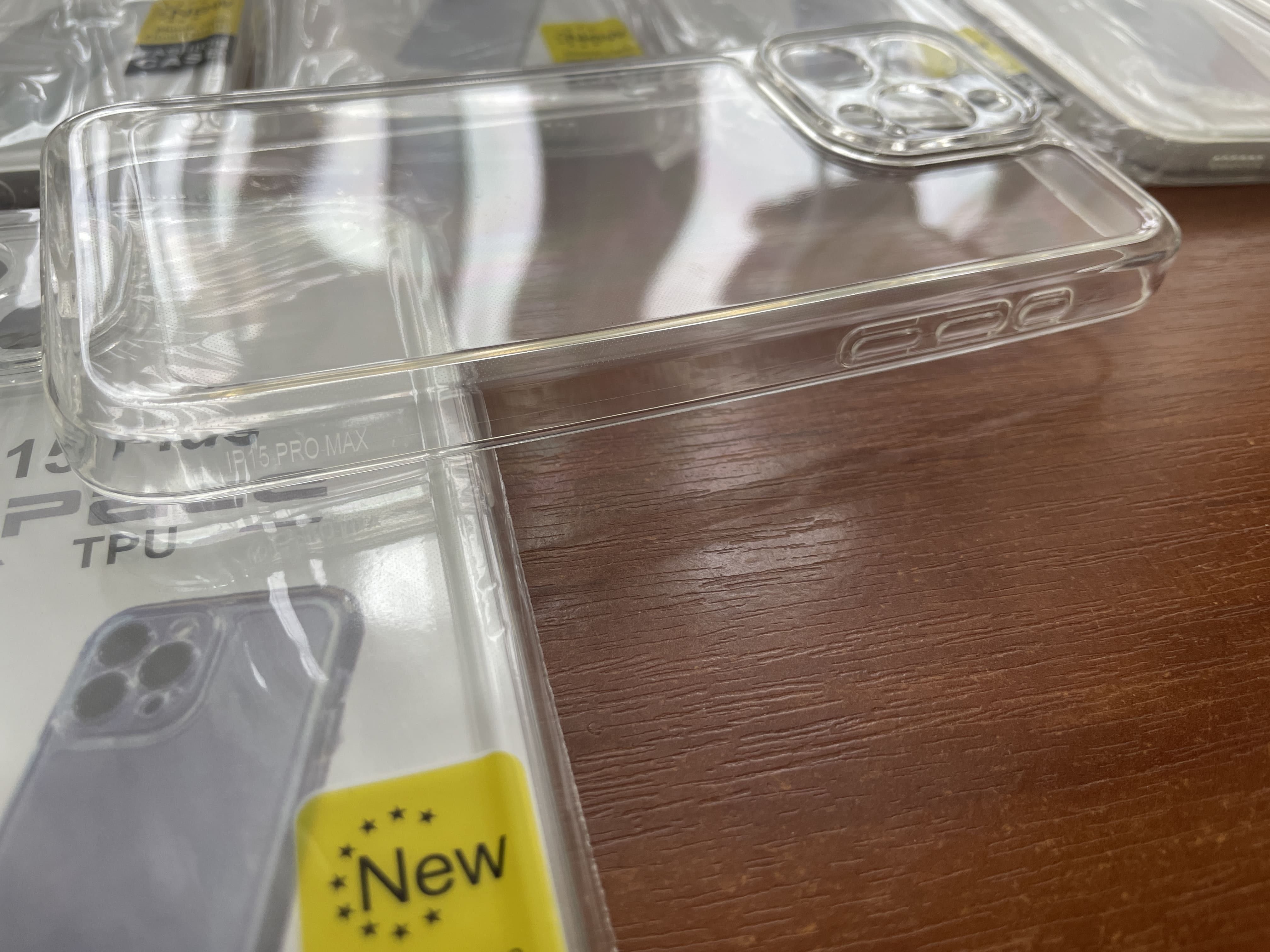 Прозрачный силиконовый чехол iPhone 15 все модели